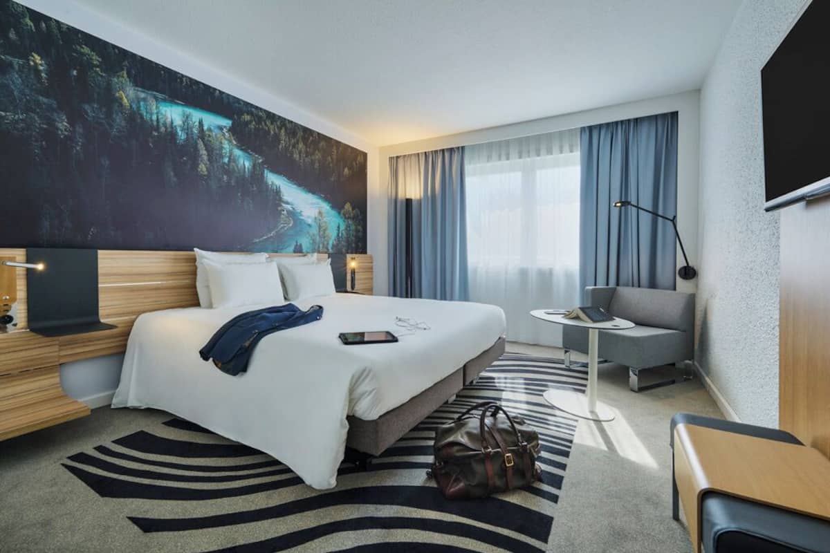 Phòng Tiêu chuẩn, 1 giường đôi | Bộ đồ giường cao cấp, minibar, két bảo mật tại phòng, bàn 