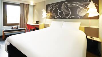 In-room safe, desk, soundproofing, iron/ironing board