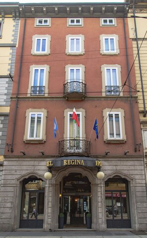 Façana frontal de l'allotjament