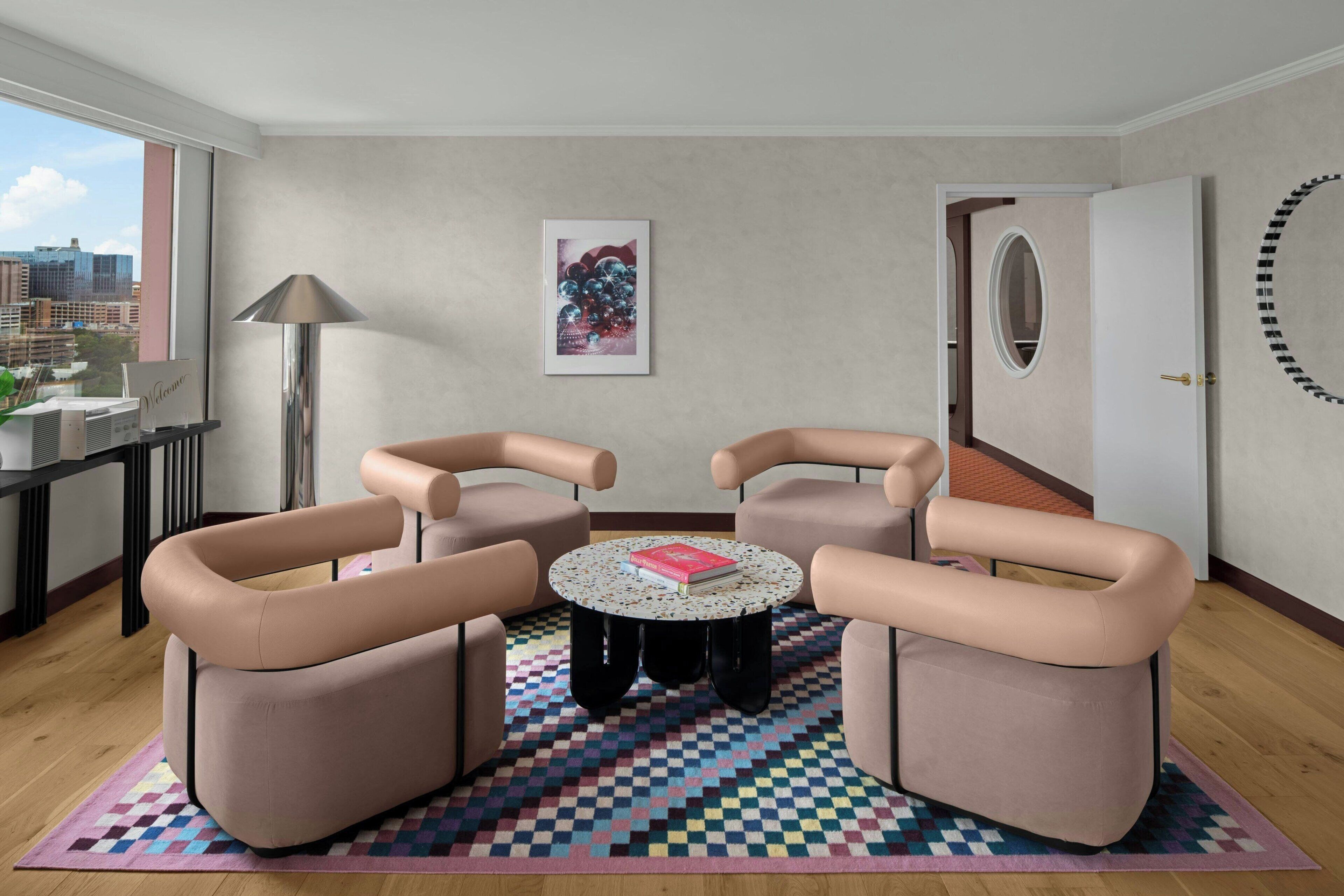 Photo - Downright Austin, a Renaissance Hotel