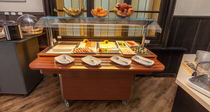 Hotel Maxim Düsseldorf City