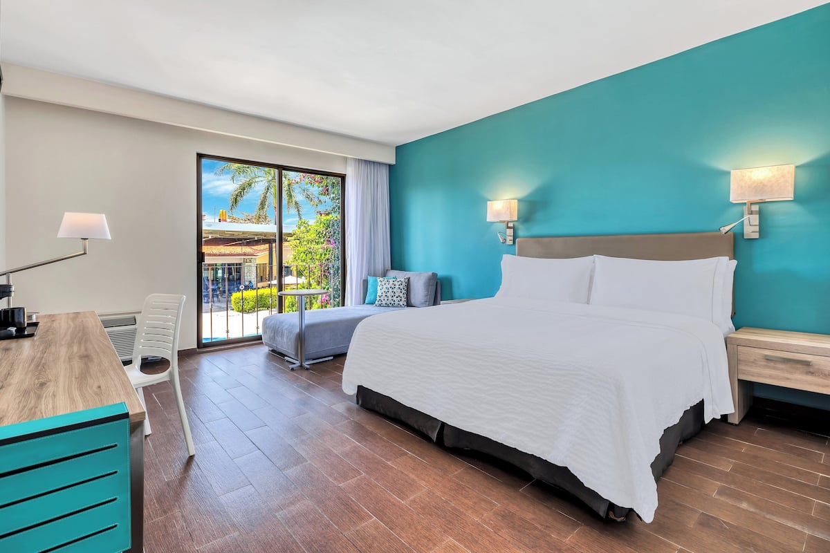 executive room, 1 king bed | view from room