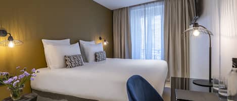 Literie de qualité supérieure, coffres-forts dans les chambres, bureau