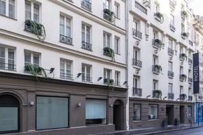 Exterior - 9Hotel Opera (Paris)