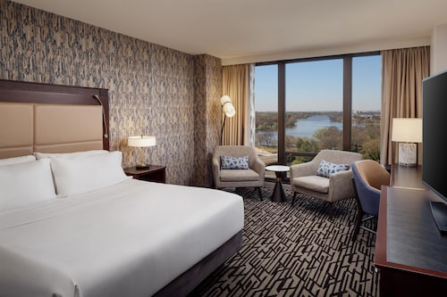 DoubleTree by Hilton Cherry Hill Philadelphia