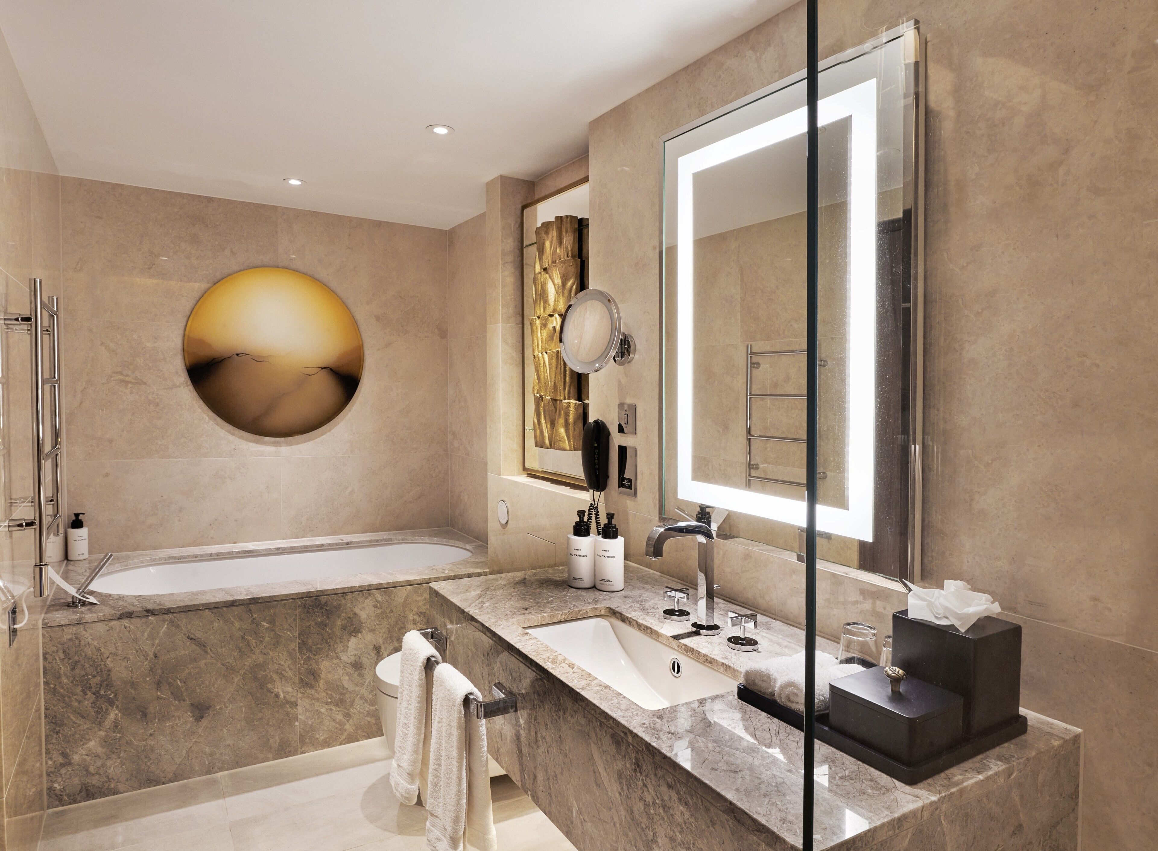 Photo - InterContinental London Park Lane by IHG