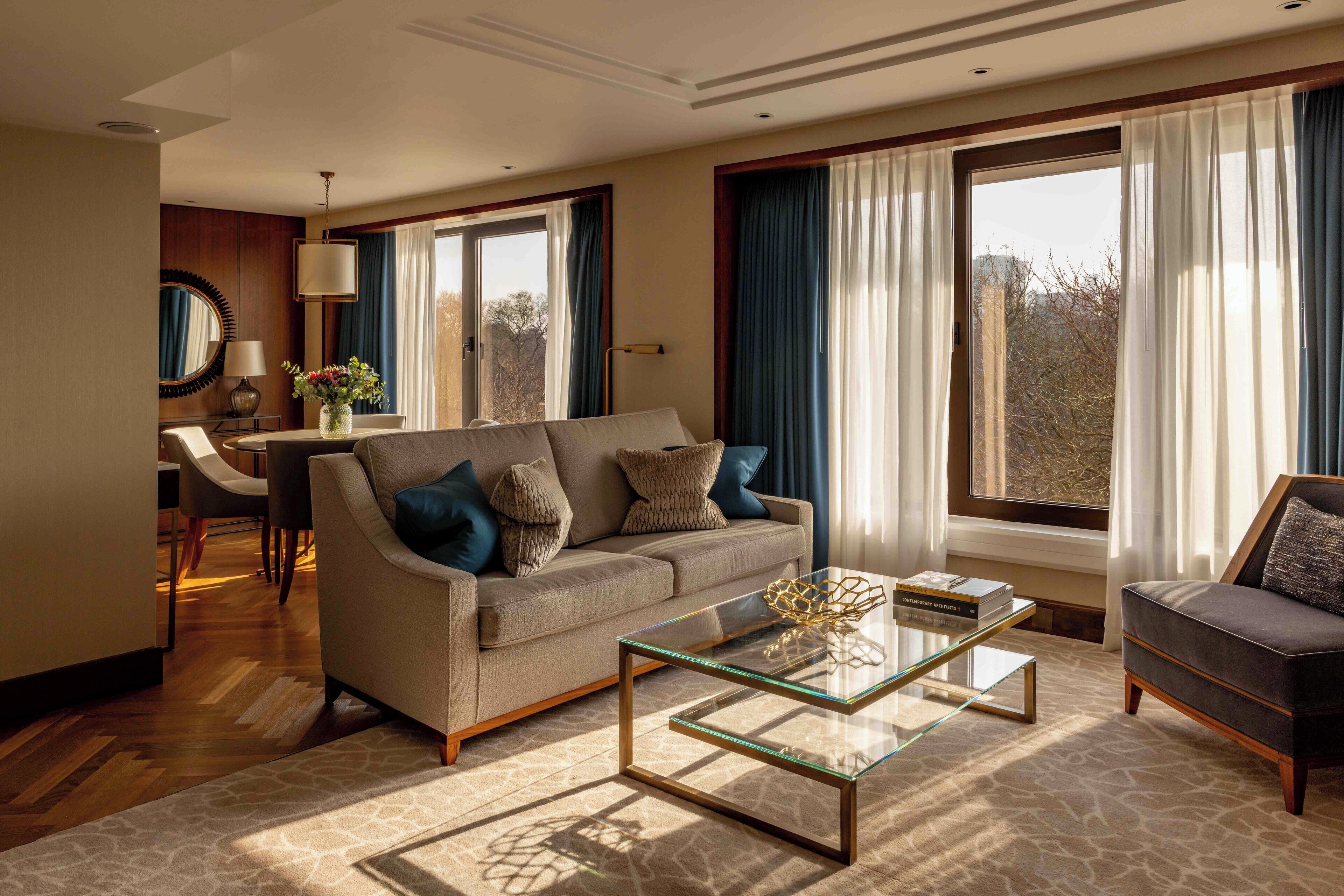 suite (prestige) | 1 bedroom, in-room safe, desk, laptop workspace