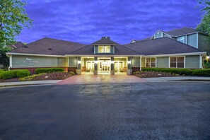 Property entrance - Homewood Suites by Hilton Atlanta-Galleria/Cumberland (Atlanta)