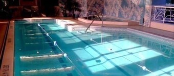 Clarion Hotel & Suites Riverfront