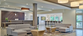 Delta Hotels by Marriott Chicago Willowbrook