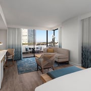 Renaissance Newport Beach Hotel