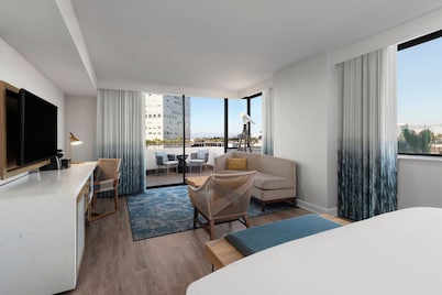 Renaissance Newport Beach Hotel