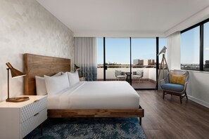 Egyptian cotton sheets, premium bedding, pillowtop beds, in-room safe