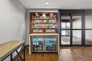 Snack-bar