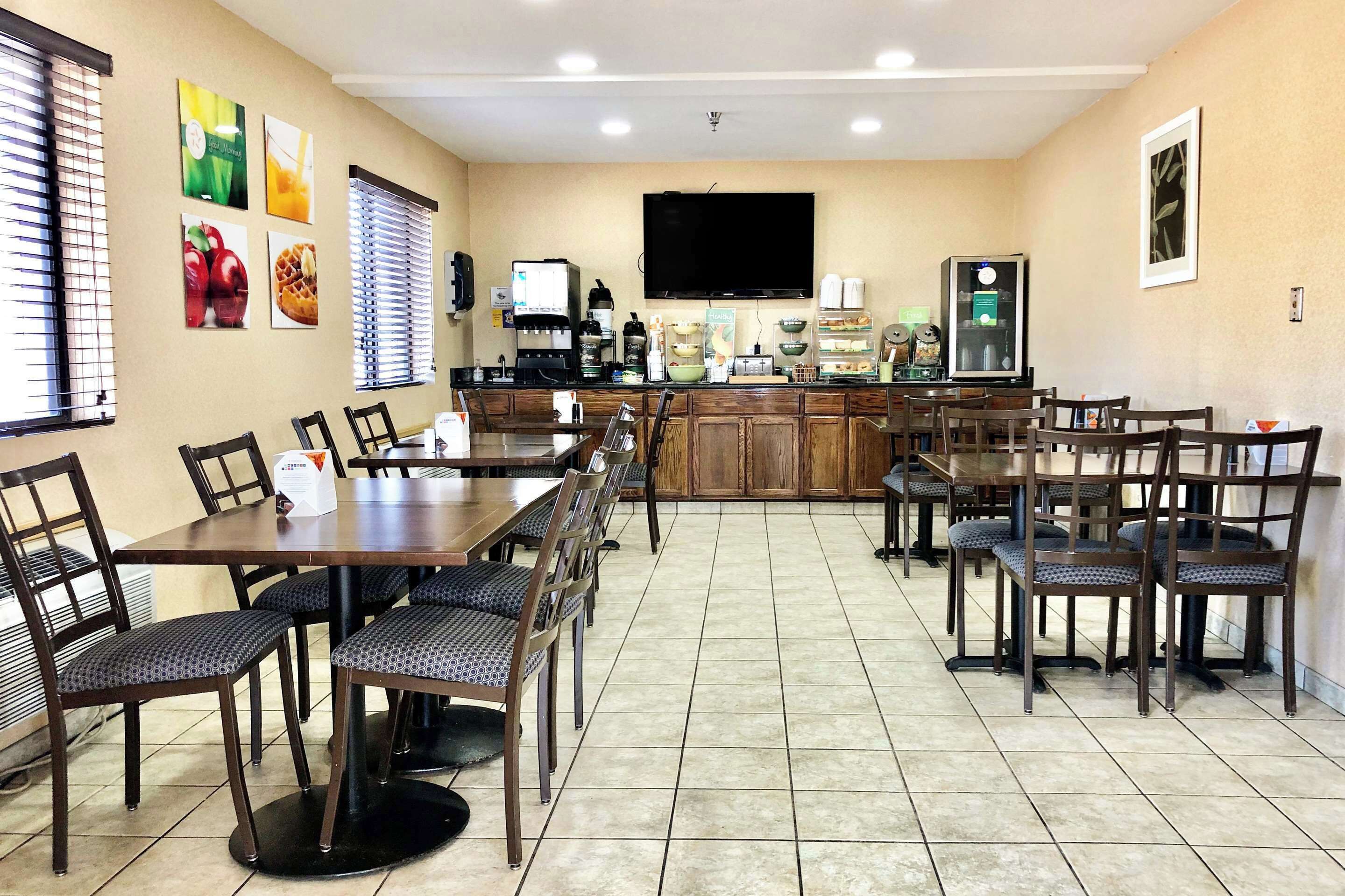 Petit déjeuner buffet compris tous les jours