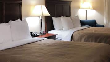 Standaard kamer, 2 queensize bedden, niet-roken | Hypoallergeen beddengoed, pillowtop-bedden, een kluis op de kamer