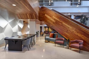 2 bars/lounges, rooftop bar
