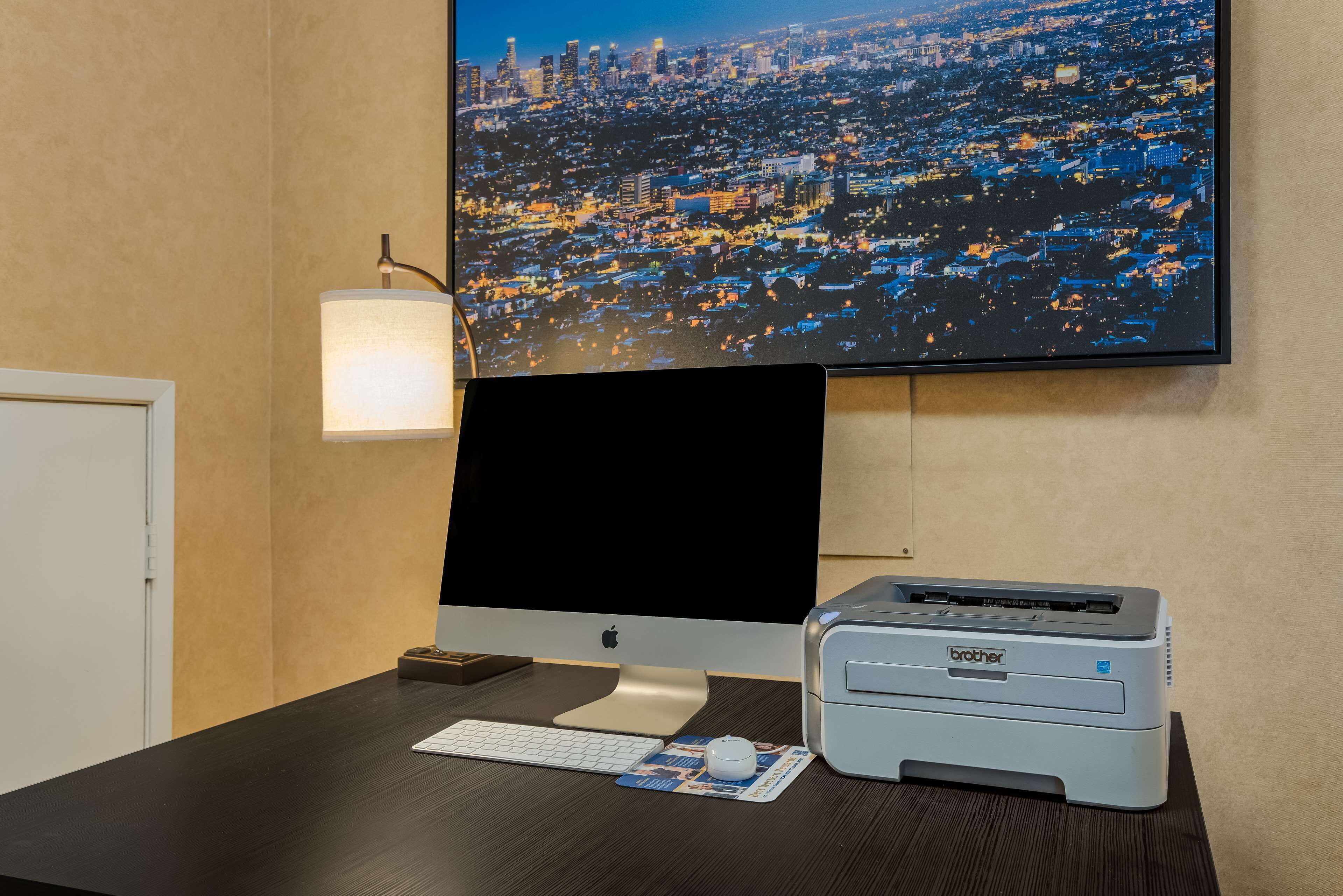 Foto - Best Western Diamond Bar Hotel & Suites