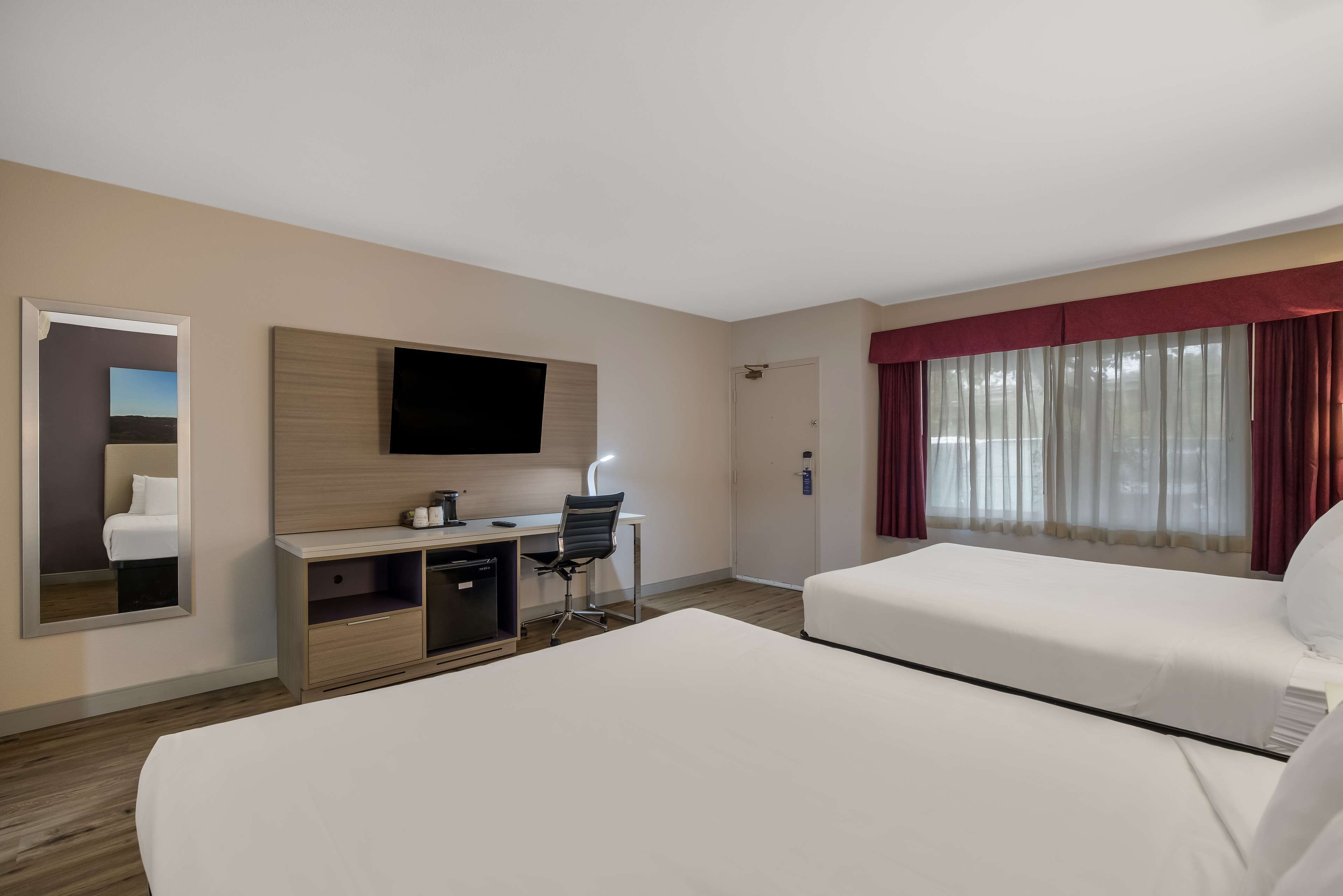 Foto - Best Western Diamond Bar Hotel & Suites