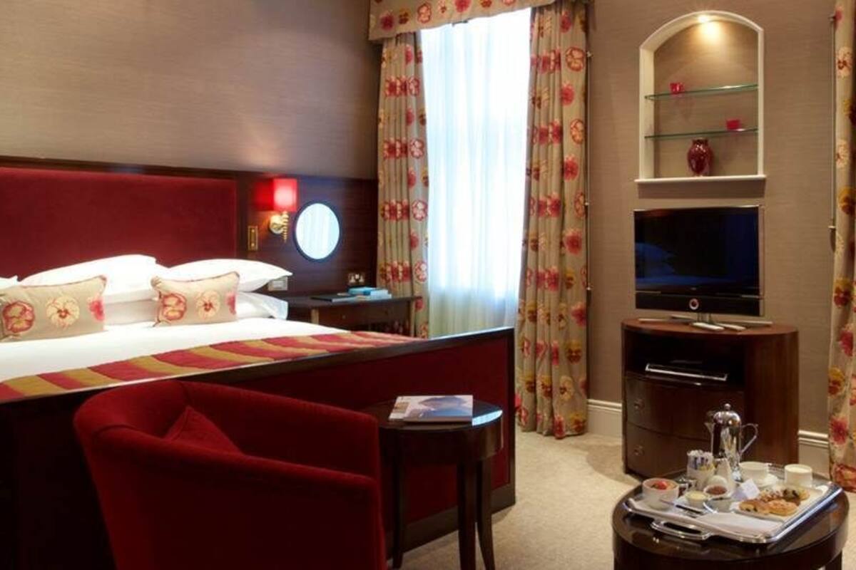 Premium bedding, minibar, in-room safe, individually decorated