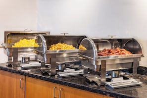 Bữa sáng buffet