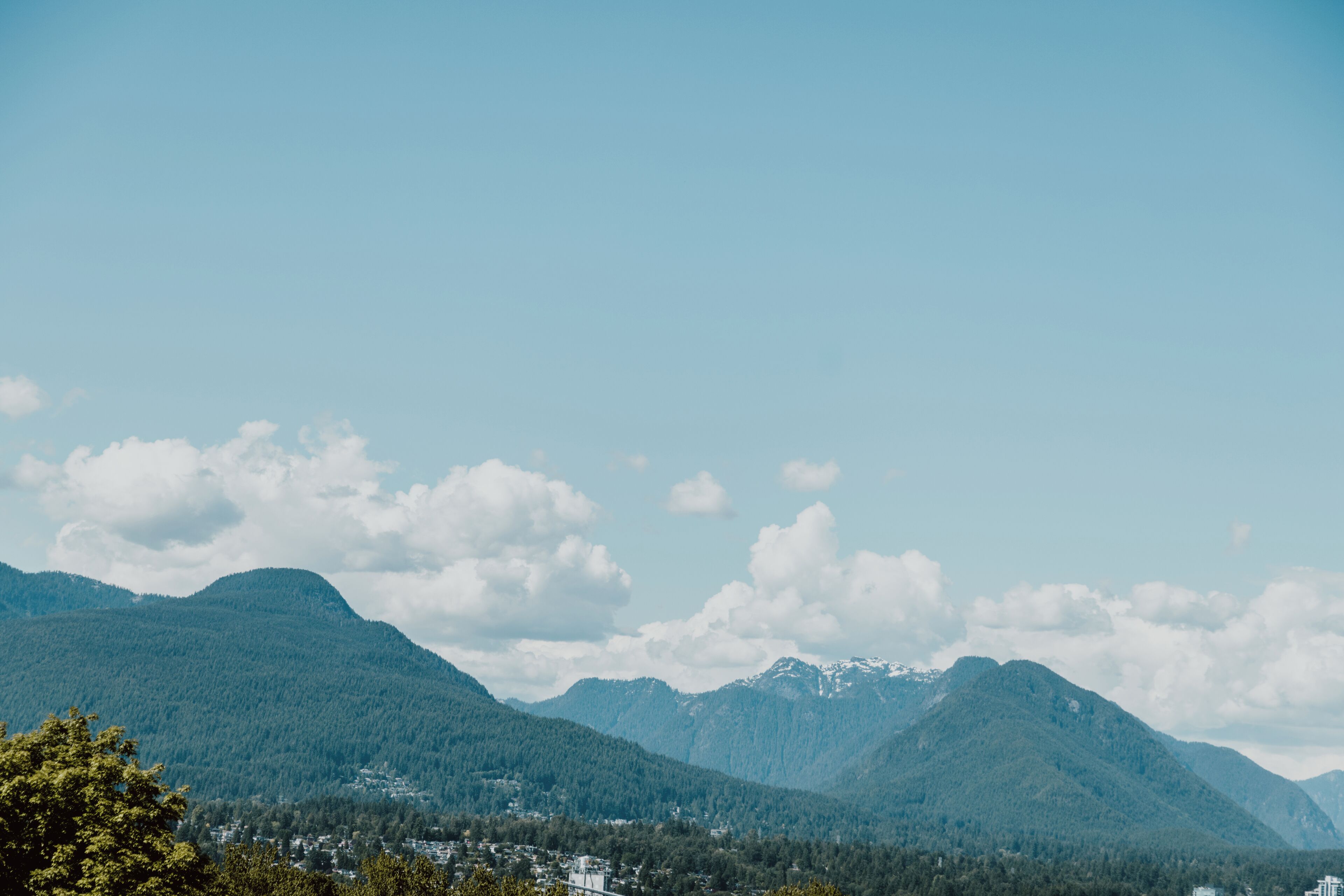 Photo - Atrium Hotel Vancouver