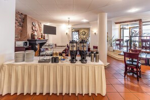 Petit déjeuner buffet