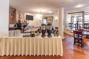 Petit déjeuner buffet