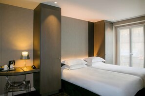 Superior-Zimmer, 2 Einzelbetten | Zimmersafe, individuell eingerichtet, Schreibtisch
