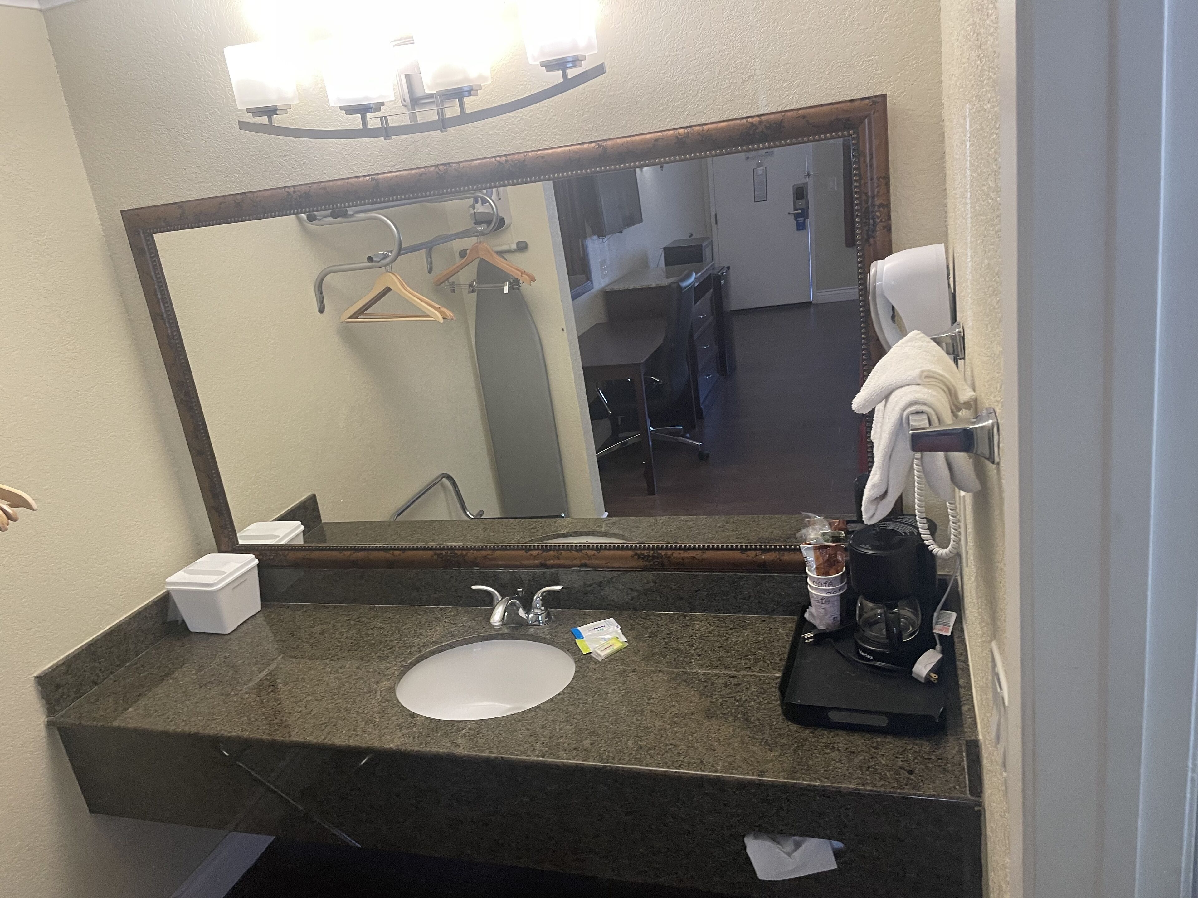 Foto - Hospitality Inn