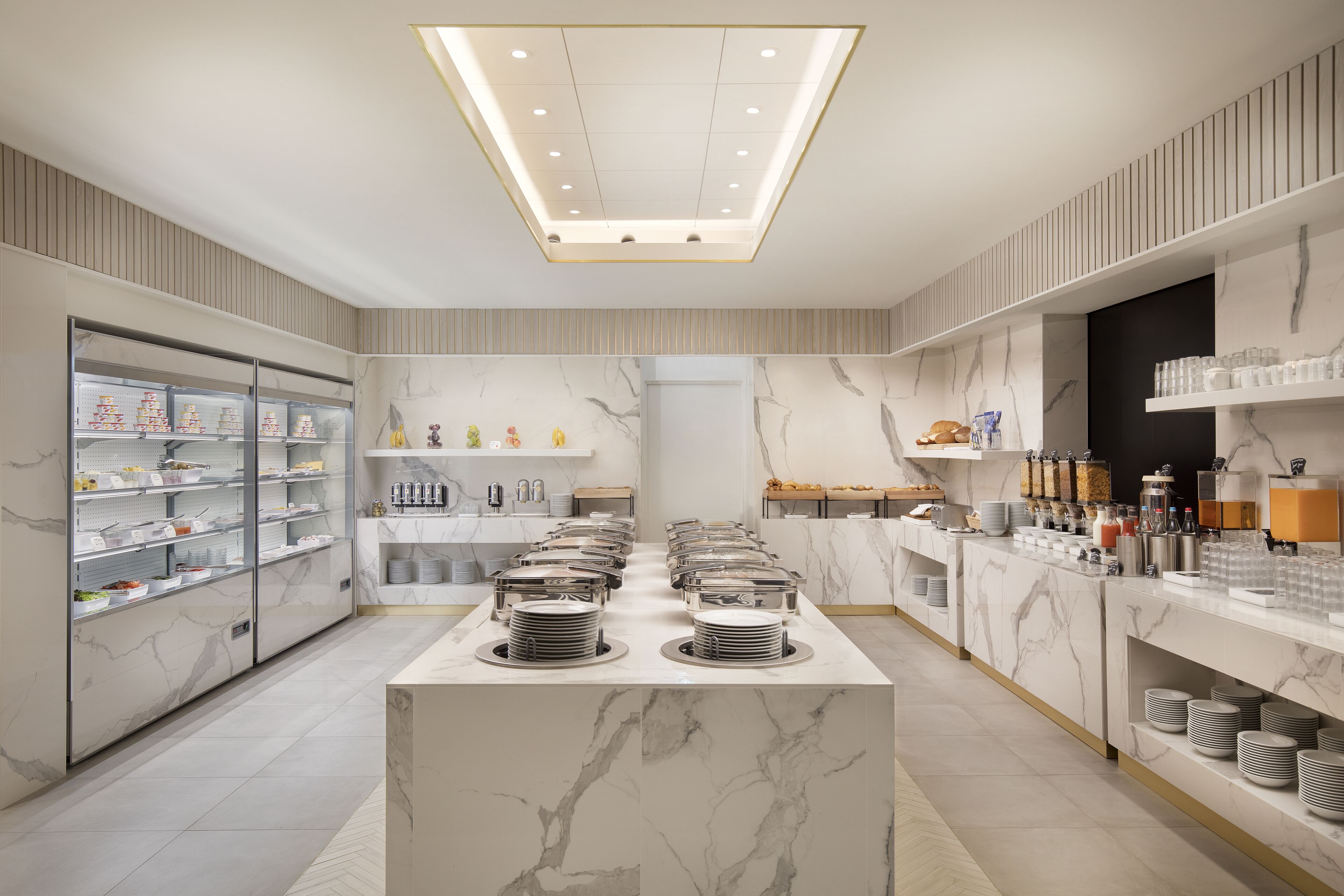 daily buffet breakfast (chf 29 per person)