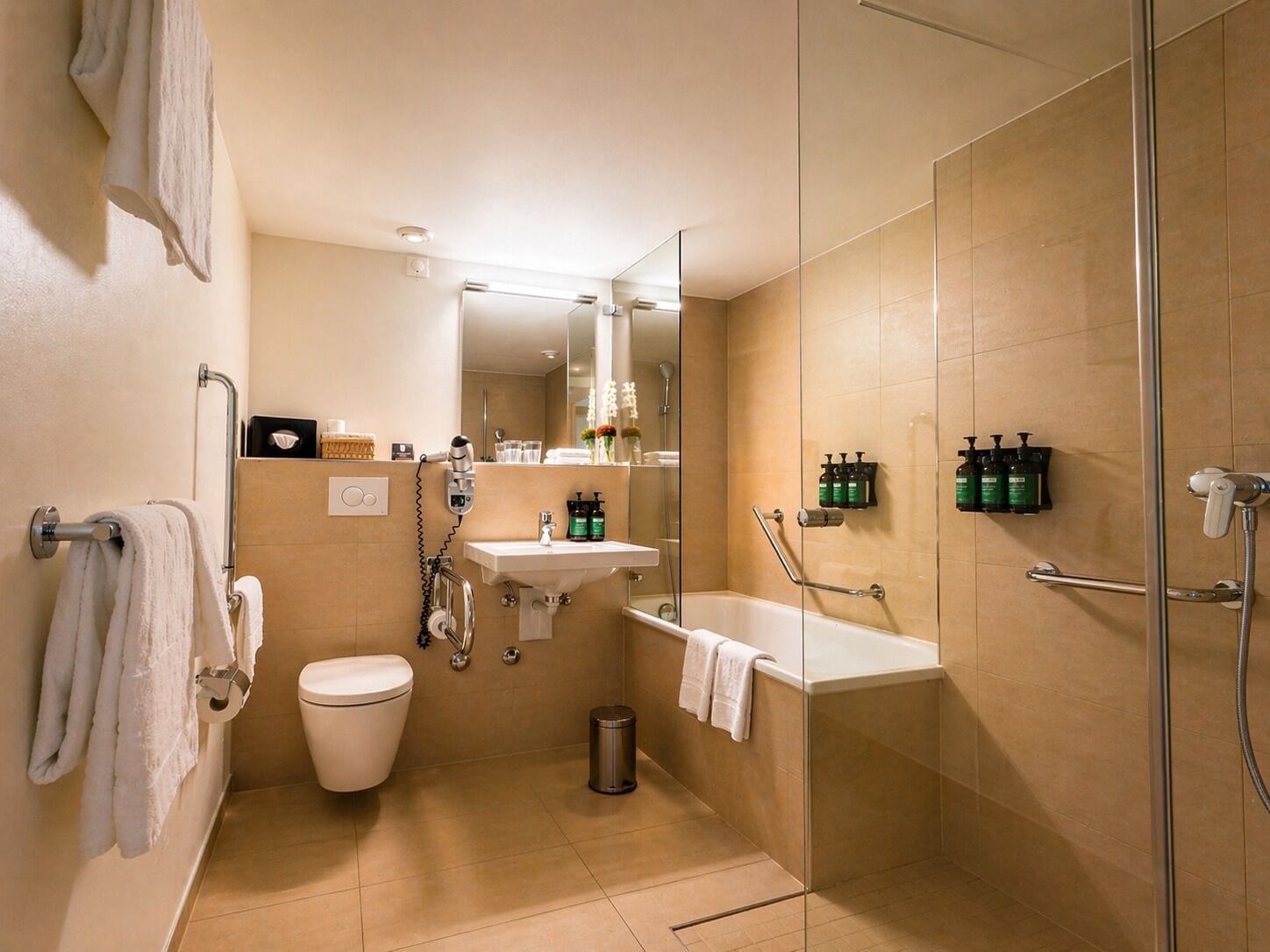 Photo - Crowne Plaza Zürich by IHG