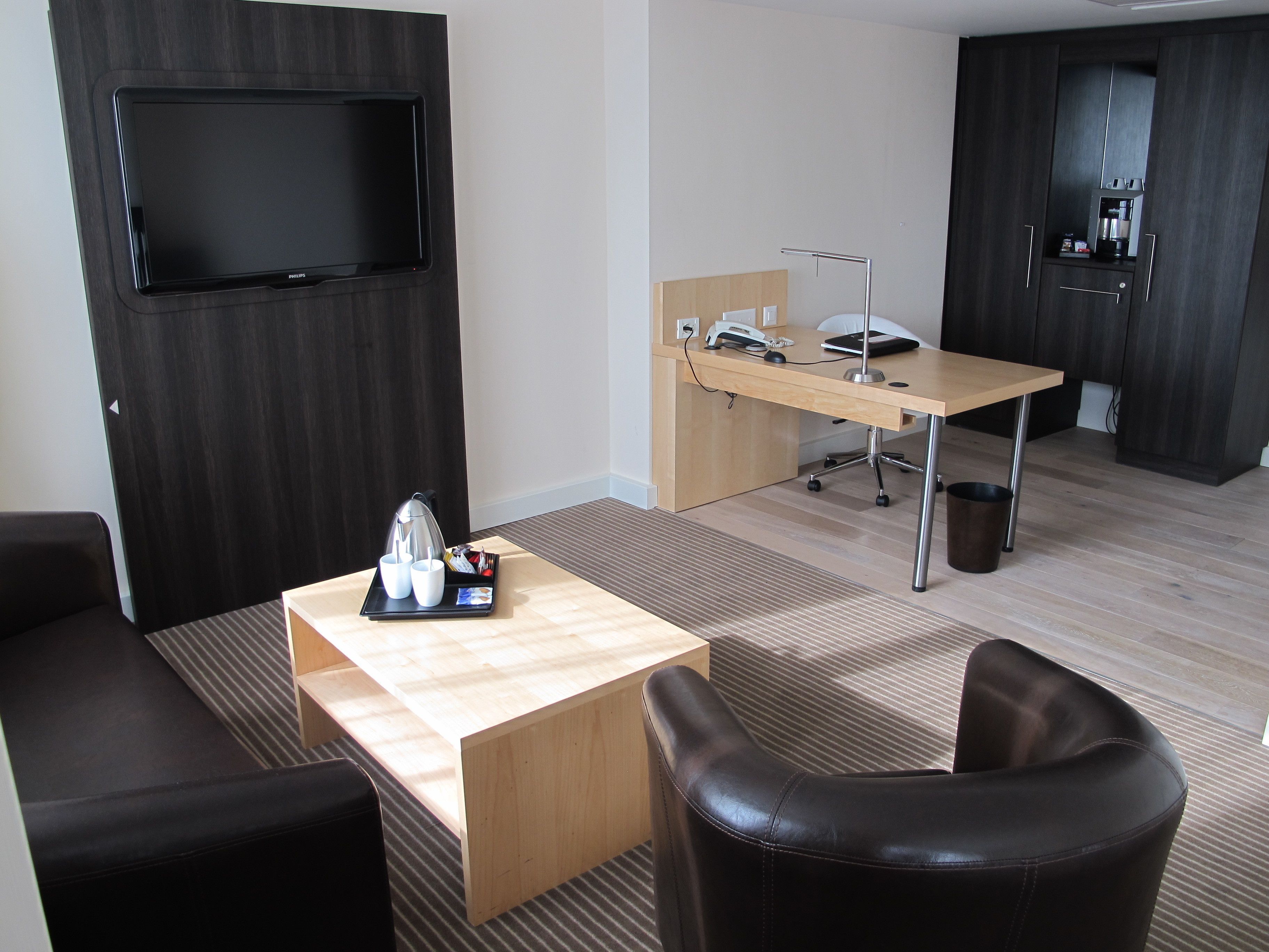 1 bedroom, premium bedding, pillow-top beds, in-room safe