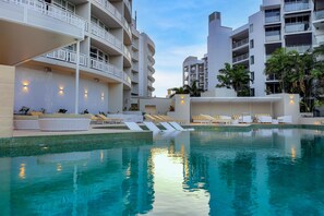 Outdoor pool, free pool cabanas, pool umbrellas
