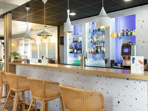 Bar (on property) - ibis Salon de Provence Sud (Salon-de-Provence)