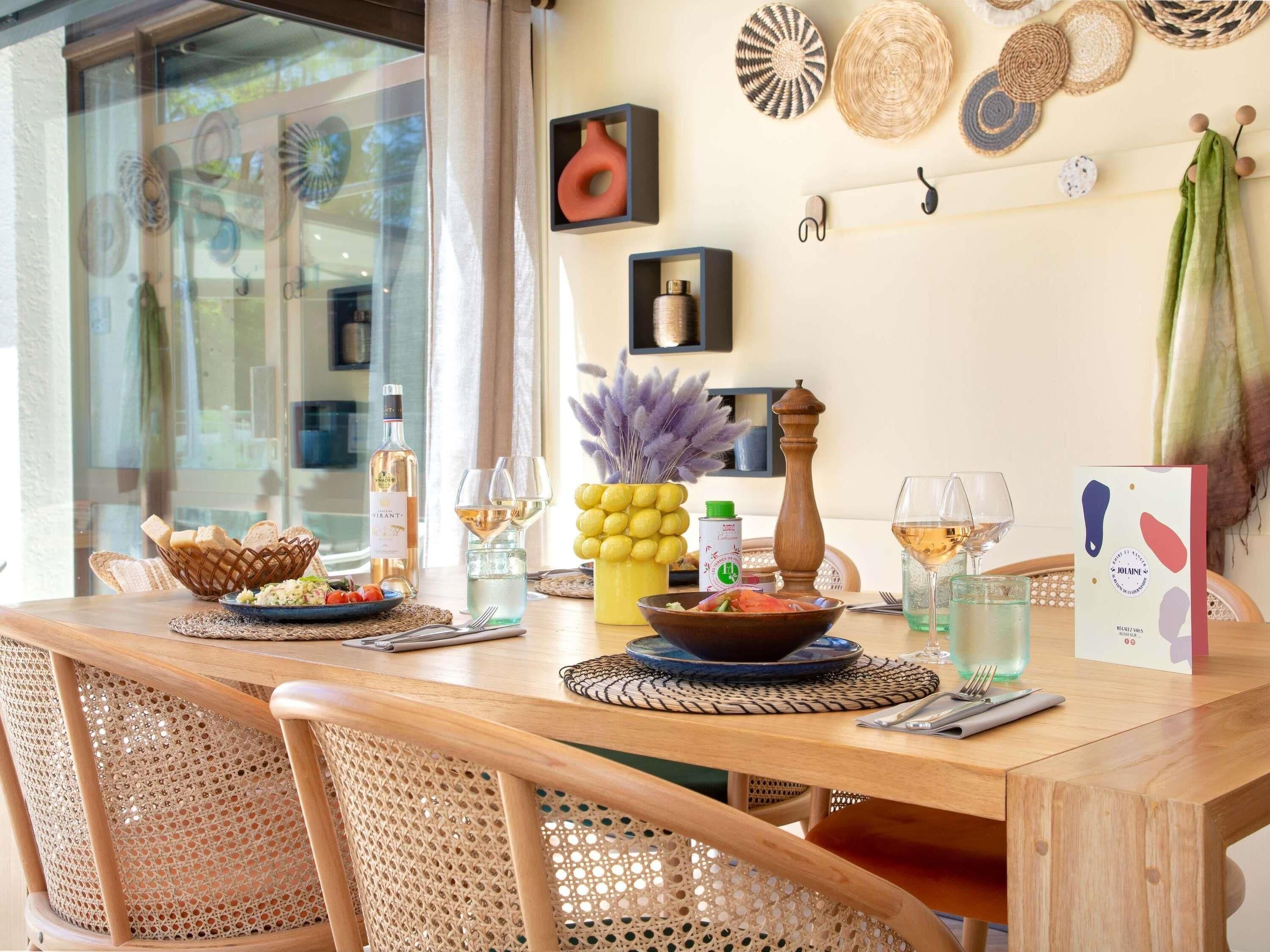 Bar (en la propiedad)