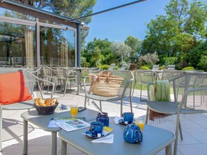 Bar (en la propiedad)