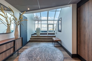 Ropa de cama hipoalergénica y minibar