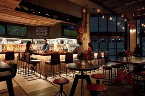 Bar (in der Unterkunft)