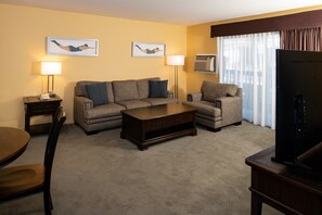 Suíte | Área de estar | TV 48 polegadas com canais a cabo