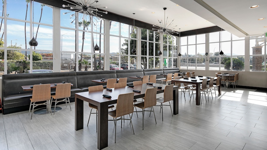 Pacific Stay Hotel