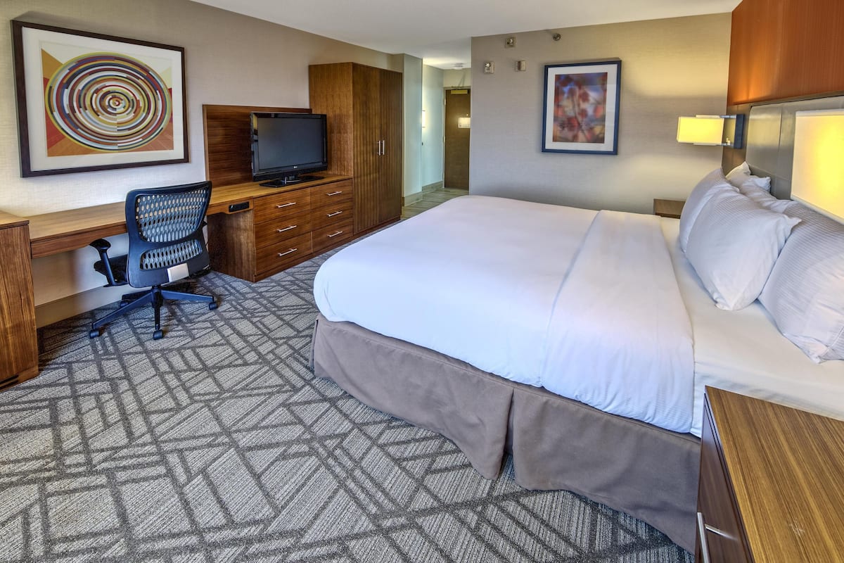 In-room safe, desk, laptop workspace, blackout curtains