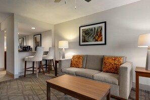 Room (Parlor) | Living area