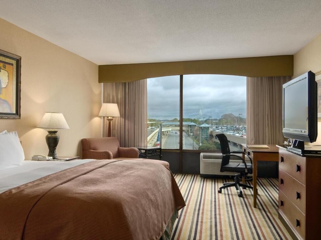In-room safe, desk, laptop workspace, blackout curtains