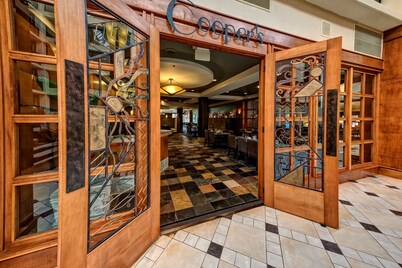 Hilton Knoxville Airport