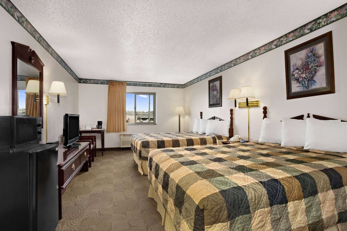 Chambre Standard, 2 grands lits