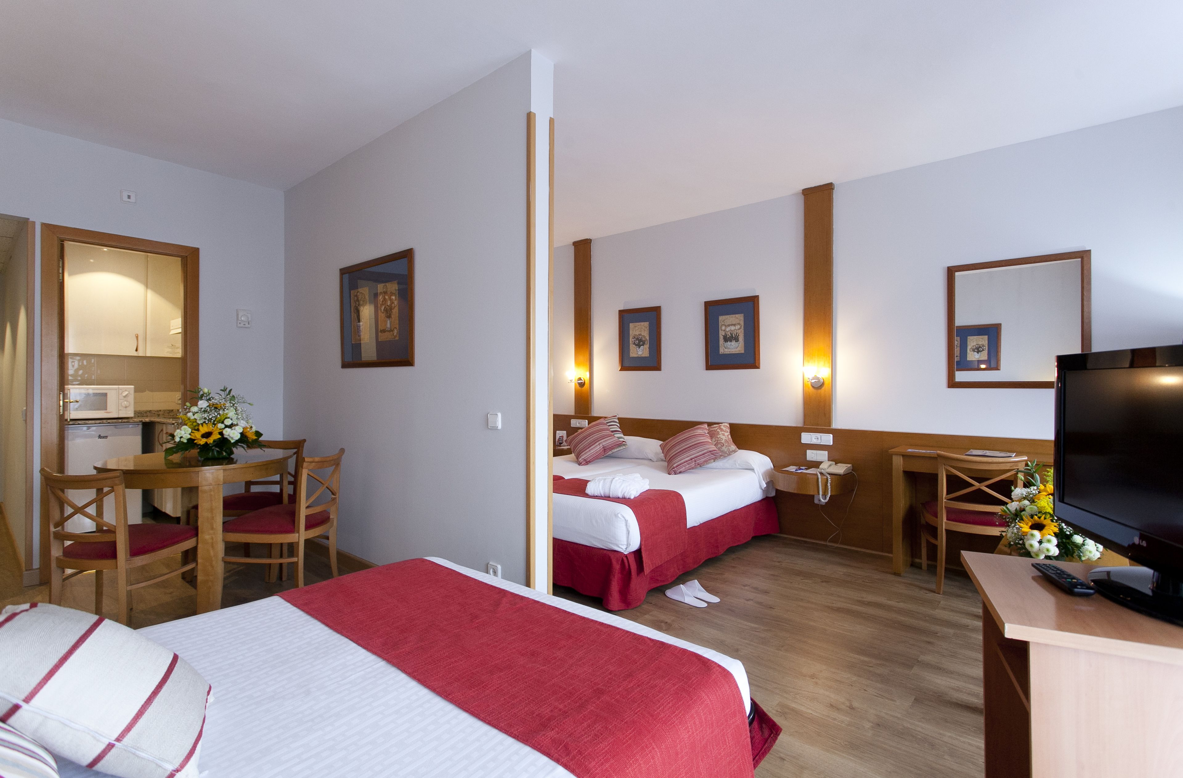 Aparto Suites Muralto