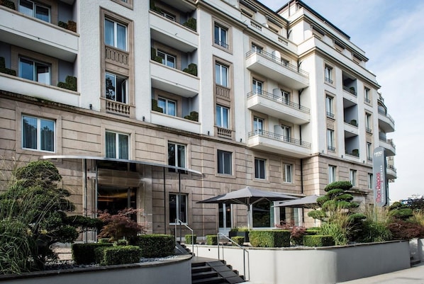 Front of property - Hotel Mon Repos (Geneva)