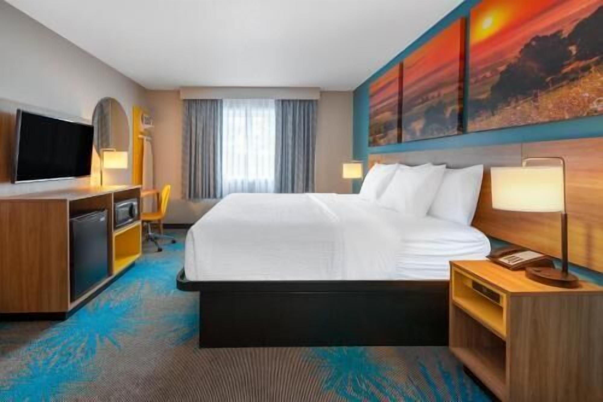 In-room safe, desk, laptop workspace, blackout drapes