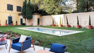 Außenpool (je nach Saison geöffnet), Cabañas (kostenlos), Sonnenschirme